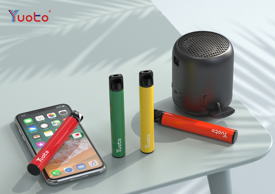TPD Yuoto più 600puffs, sapore della frutta di prezzi del grossista della fabbrica del ghiaccio 2ml 2%nicotine Vape Pen Device del mirtillo